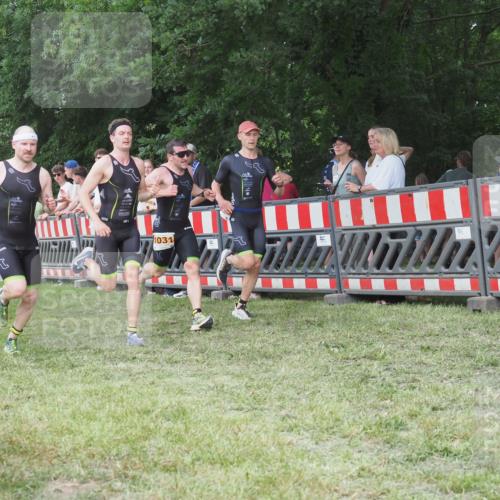 21.06.2025 - 27. Vierlanden-Triathlon KatJ http://msf.ph/oto/8008903 15.06.2025 13:02:28 Ziel 137, 1029, 1030, 1031, 1033 meine-sportfotos.de