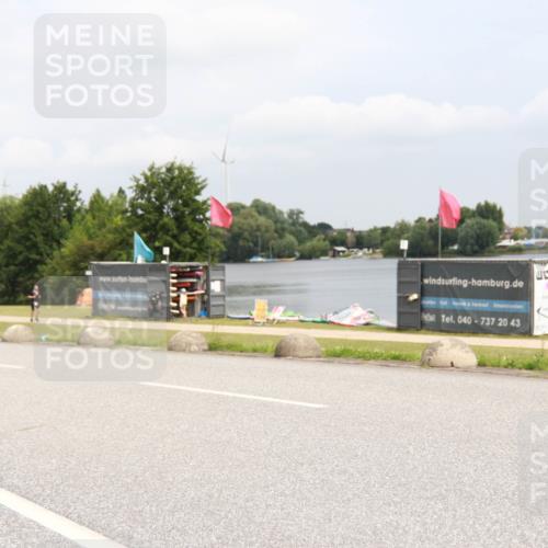 21.06.2025 - 27. Vierlanden-Triathlon H.Heesch http://msf.ph/oto/8008907 15.06.2025 12:19:42 Radfahren 637, 646, 647, 844, 855, 953 meine-sportfotos.de