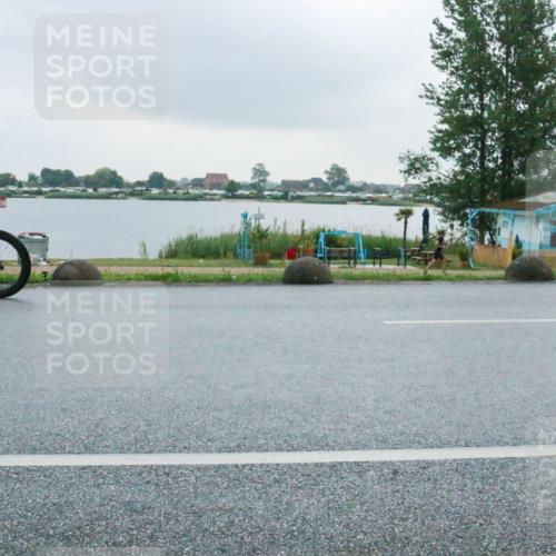 21.06.2025 - 27. Vierlanden-Triathlon H.Heesch http://msf.ph/oto/8008909 15.06.2025 13:28:31 Radfahren 1274 meine-sportfotos.de