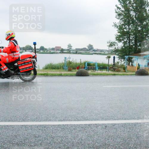 21.06.2025 - 27. Vierlanden-Triathlon H.Heesch http://msf.ph/oto/8008925 15.06.2025 13:28:33 Radfahren 1274 meine-sportfotos.de