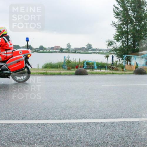 21.06.2025 - 27. Vierlanden-Triathlon H.Heesch http://msf.ph/oto/8008940 15.06.2025 13:28:35 Radfahren 1104, 1274 meine-sportfotos.de