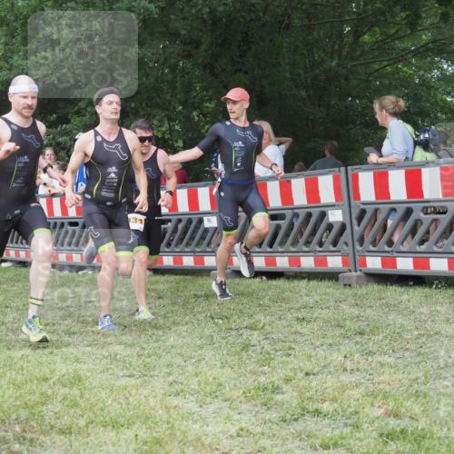 21.06.2025 - 27. Vierlanden-Triathlon KatJ http://msf.ph/oto/8008952 15.06.2025 13:02:29 Ziel 137, 1029, 1030, 1031, 1033 meine-sportfotos.de