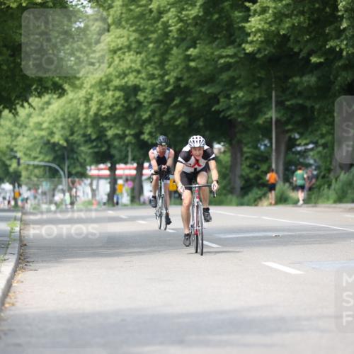 15.06.2025 - 7 Türme Triathlon Yannick Fuchs http://msf.ph/oto/8008963 15.06.2025 13:23:36 Radfahren 451, 580, 1181 meine-sportfotos.de