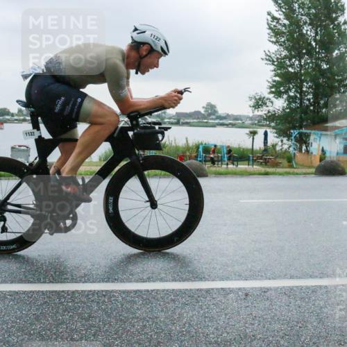 21.06.2025 - 27. Vierlanden-Triathlon H.Heesch http://msf.ph/oto/8009052 15.06.2025 13:29:02 Radfahren 1122, 1161, 1314 meine-sportfotos.de
