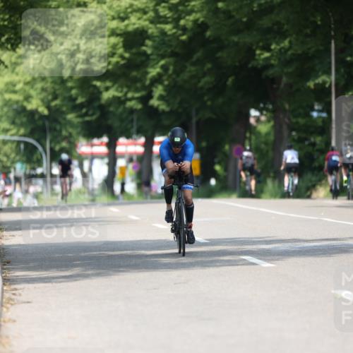 15.06.2025 - 7 Türme Triathlon Yannick Fuchs http://msf.ph/oto/8009080 15.06.2025 12:42:36 Radfahren 201, 214, 283, 561 meine-sportfotos.de