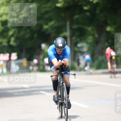 15.06.2025 - 7 Türme Triathlon Yannick Fuchs http://msf.ph/oto/8009129 15.06.2025 12:42:37 Radfahren 201, 214, 283, 561 meine-sportfotos.de