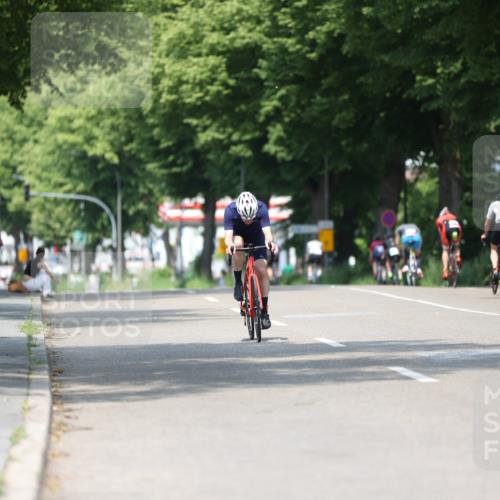 15.06.2025 - 7 Türme Triathlon Yannick Fuchs http://msf.ph/oto/8009207 15.06.2025 12:42:41 Radfahren 214, 306, 561 meine-sportfotos.de