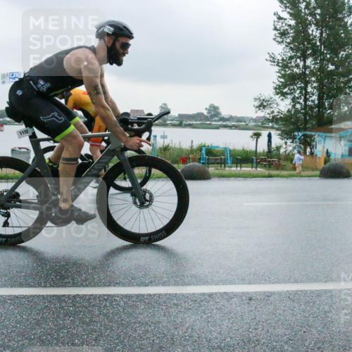 21.06.2025 - 27. Vierlanden-Triathlon H.Heesch http://msf.ph/oto/8009275 15.06.2025 13:29:59 Radfahren 1105, 1152, 1237, 1256, 1257 meine-sportfotos.de