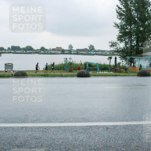 21.06.2025 - 27. Vierlanden-Triathlon H.Heesch http://msf.ph/oto/8009366 15.06.2025 13:30:15 Radfahren 1097, 1264 meine-sportfotos.de