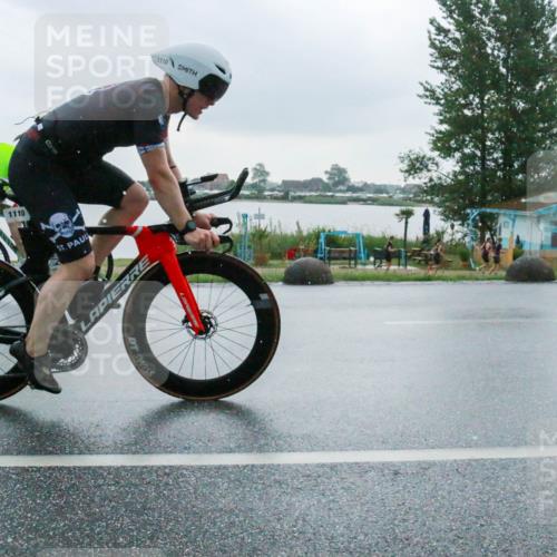 21.06.2025 - 27. Vierlanden-Triathlon H.Heesch http://msf.ph/oto/8009423 15.06.2025 13:30:28 Radfahren 1110, 1262, 1296 meine-sportfotos.de