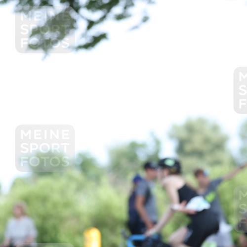 15.06.2025 - 7 Türme Triathlon Yannick Fuchs http://msf.ph/oto/8009482 15.06.2025 12:43:05 Radfahren 369, 392 meine-sportfotos.de
