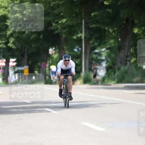 15.06.2025 - 7 Türme Triathlon Yannick Fuchs http://msf.ph/oto/8009508 15.06.2025 12:43:09 Radfahren 392, 590 meine-sportfotos.de
