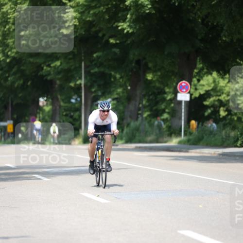 15.06.2025 - 7 Türme Triathlon Yannick Fuchs http://msf.ph/oto/8009550 15.06.2025 12:43:09 Radfahren 392, 590 meine-sportfotos.de