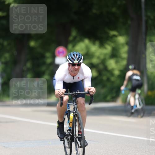 15.06.2025 - 7 Türme Triathlon Yannick Fuchs http://msf.ph/oto/8009582 15.06.2025 12:43:10 Radfahren 392, 590 meine-sportfotos.de