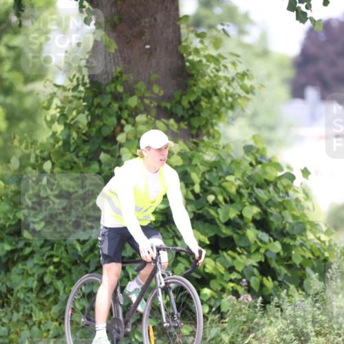 15.06.2025 - 7 Türme Triathlon Yannick Fuchs http://msf.ph/oto/8009626 15.06.2025 12:43:21 Radfahren  meine-sportfotos.de