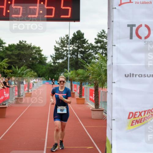 15.06.2025 - 7 Türme Triathlon Michael Strokosch http://msf.ph/oto/8009641 15.06.2025 14:53:55 Ziel 352 meine-sportfotos.de