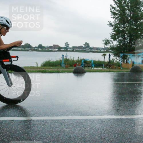 21.06.2025 - 27. Vierlanden-Triathlon H.Heesch http://msf.ph/oto/8009656 15.06.2025 13:37:53 Radfahren 1182 meine-sportfotos.de
