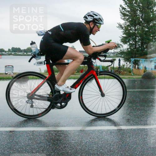 21.06.2025 - 27. Vierlanden-Triathlon H.Heesch http://msf.ph/oto/8009701 15.06.2025 13:39:54 Radfahren 1165 meine-sportfotos.de