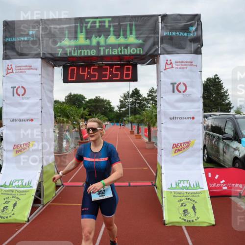 15.06.2025 - 7 Türme Triathlon Michael Strokosch http://msf.ph/oto/8009769 15.06.2025 14:53:58 Ziel 352 meine-sportfotos.de