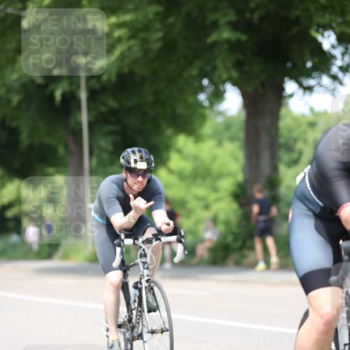 15.06.2025 - 7 Türme Triathlon Yannick Fuchs http://msf.ph/oto/8009778 15.06.2025 13:24:42 Radfahren 613, 674, 789, 924 meine-sportfotos.de