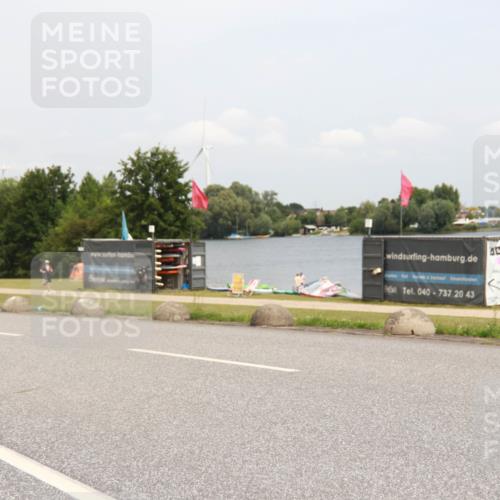 21.06.2025 - 27. Vierlanden-Triathlon H.Heesch http://msf.ph/oto/8009786 15.06.2025 12:31:42 Radfahren 785, 1000, 1001, 1002, 1003 meine-sportfotos.de