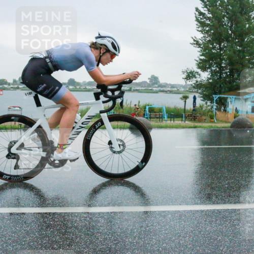 21.06.2025 - 27. Vierlanden-Triathlon H.Heesch http://msf.ph/oto/8009796 15.06.2025 13:42:30 Radfahren 1189 meine-sportfotos.de