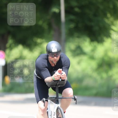 15.06.2025 - 7 Türme Triathlon Yannick Fuchs http://msf.ph/oto/8009876 15.06.2025 12:43:44 Radfahren 491, 571, 584, 611, 630, 662 meine-sportfotos.de