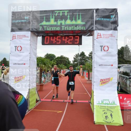 15.06.2025 - 7 Türme Triathlon Michael Strokosch http://msf.ph/oto/8009970 15.06.2025 14:54:22 Ziel 408, 409, 766, 874 meine-sportfotos.de