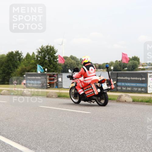 21.06.2025 - 27. Vierlanden-Triathlon H.Heesch http://msf.ph/oto/8009972 15.06.2025 12:33:18 Radfahren  meine-sportfotos.de