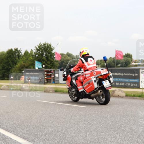 21.06.2025 - 27. Vierlanden-Triathlon H.Heesch http://msf.ph/oto/8009979 15.06.2025 12:33:19 Radfahren  meine-sportfotos.de
