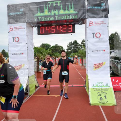15.06.2025 - 7 Türme Triathlon Michael Strokosch http://msf.ph/oto/8010011 15.06.2025 14:54:23 Ziel 408, 409, 766, 874 meine-sportfotos.de