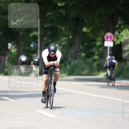 15.06.2025 - 7 Türme Triathlon Yannick Fuchs http://msf.ph/oto/8010018 15.06.2025 12:43:52 Radfahren 263, 287, 356, 561 meine-sportfotos.de