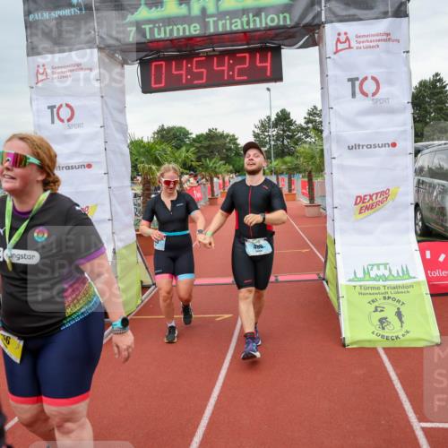 15.06.2025 - 7 Türme Triathlon Michael Strokosch http://msf.ph/oto/8010037 15.06.2025 14:54:24 Ziel 408, 409, 766, 874 meine-sportfotos.de