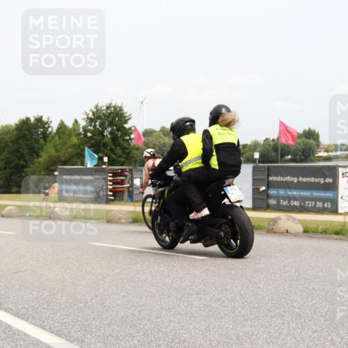 21.06.2025 - 27. Vierlanden-Triathlon H.Heesch http://msf.ph/oto/8010057 15.06.2025 12:34:03 Radfahren 888, 1065, 1066, 1067, 1068 meine-sportfotos.de