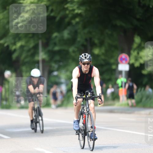 15.06.2025 - 7 Türme Triathlon Yannick Fuchs http://msf.ph/oto/8010127 15.06.2025 13:24:56 Radfahren 208, 473, 550 meine-sportfotos.de