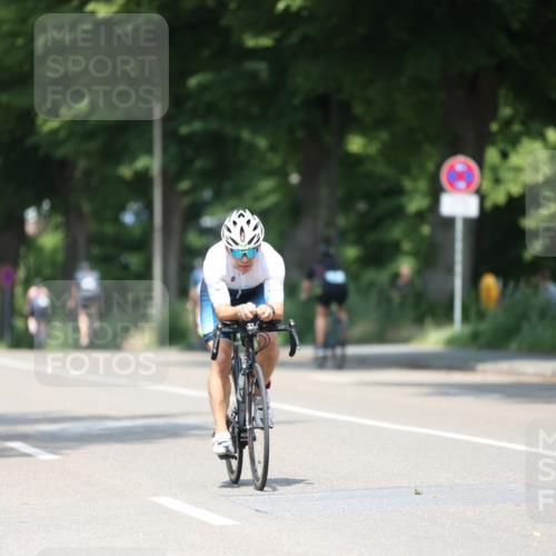15.06.2025 - 7 Türme Triathlon Yannick Fuchs http://msf.ph/oto/8010174 15.06.2025 12:43:59 Radfahren 233, 263, 356, 561 meine-sportfotos.de