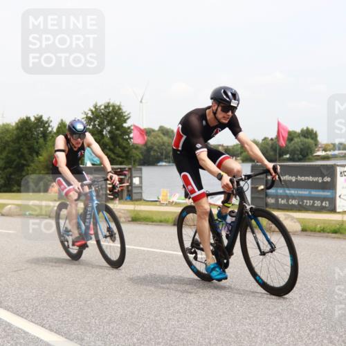 21.06.2025 - 27. Vierlanden-Triathlon H.Heesch http://msf.ph/oto/8010239 15.06.2025 12:34:47 Radfahren 911, 912, 1019, 1020, 1022, 1023, 1073, 1074, 1075, 1076 meine-sportfotos.de