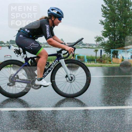 21.06.2025 - 27. Vierlanden-Triathlon H.Heesch http://msf.ph/oto/8010267 15.06.2025 13:48:38 Radfahren 1202 meine-sportfotos.de