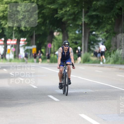 15.06.2025 - 7 Türme Triathlon Yannick Fuchs http://msf.ph/oto/8010367 15.06.2025 13:25:21 Radfahren 470 meine-sportfotos.de