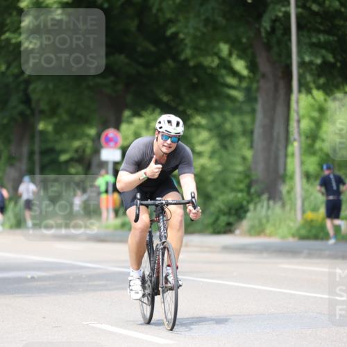 15.06.2025 - 7 Türme Triathlon Yannick Fuchs http://msf.ph/oto/8010429 15.06.2025 13:25:34 Radfahren 536, 612, 862 meine-sportfotos.de