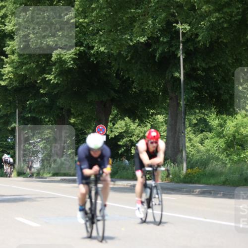 15.06.2025 - 7 Türme Triathlon Yannick Fuchs http://msf.ph/oto/8010511 15.06.2025 12:44:11 Radfahren 363 meine-sportfotos.de
