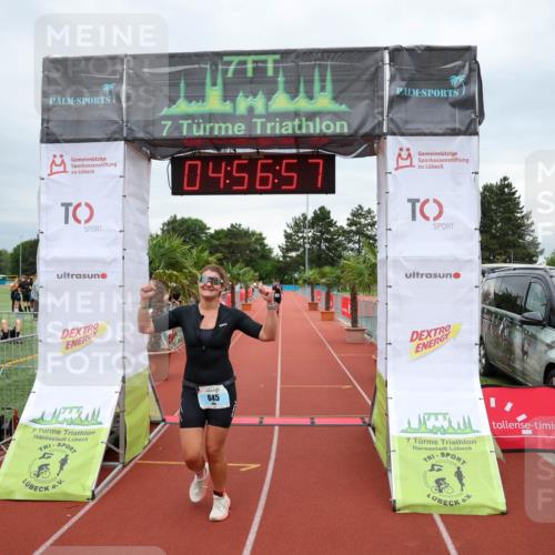 15.06.2025 - 7 Türme Triathlon Michael Strokosch http://msf.ph/oto/8010589 15.06.2025 14:56:57 Ziel 645 meine-sportfotos.de