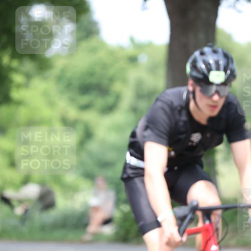 15.06.2025 - 7 Türme Triathlon Yannick Fuchs http://msf.ph/oto/8010632 15.06.2025 13:25:42 Radfahren 626, 862 meine-sportfotos.de