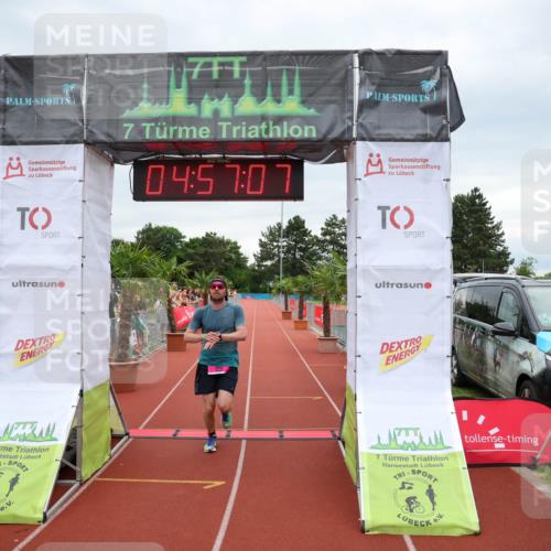 15.06.2025 - 7 Türme Triathlon Michael Strokosch http://msf.ph/oto/8010705 15.06.2025 14:57:06 Ziel 302, 660 meine-sportfotos.de