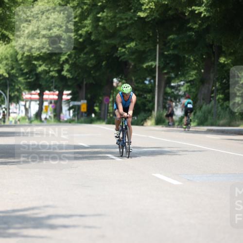 15.06.2025 - 7 Türme Triathlon Yannick Fuchs http://msf.ph/oto/8010820 15.06.2025 12:44:33 Radfahren 306, 392 meine-sportfotos.de