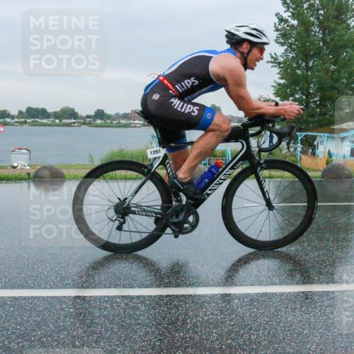 21.06.2025 - 27. Vierlanden-Triathlon H.Heesch http://msf.ph/oto/8010855 15.06.2025 13:54:57 Radfahren 1291 meine-sportfotos.de
