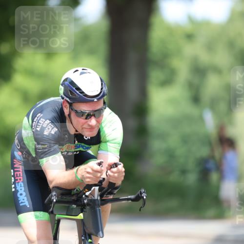 15.06.2025 - 7 Türme Triathlon Yannick Fuchs http://msf.ph/oto/8010962 15.06.2025 12:44:45 Radfahren 209, 549 meine-sportfotos.de