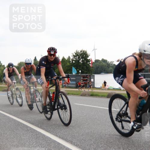 21.06.2025 - 27. Vierlanden-Triathlon H.Heesch http://msf.ph/oto/8010975 15.06.2025 13:00:34 Radfahren 1057, 1058, 1059, 1060, 1112, 1120, 1123, 1146, 1161 meine-sportfotos.de