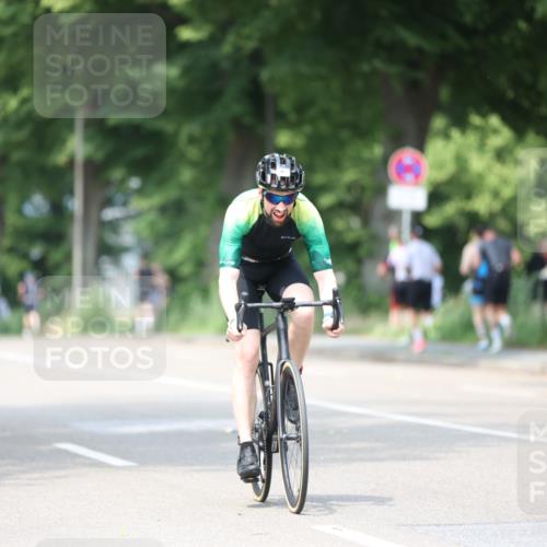 15.06.2025 - 7 Türme Triathlon Yannick Fuchs http://msf.ph/oto/8011006 15.06.2025 13:25:57 Radfahren 294, 769, 855, 887, 939, 955 meine-sportfotos.de