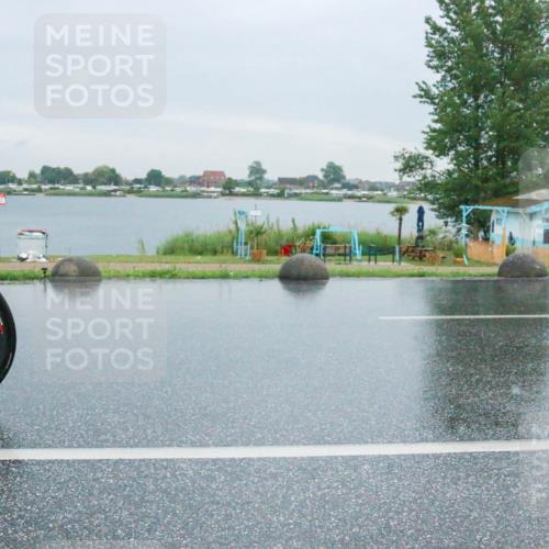 21.06.2025 - 27. Vierlanden-Triathlon H.Heesch http://msf.ph/oto/8011048 15.06.2025 13:56:21 Radfahren 1179, 1317 meine-sportfotos.de